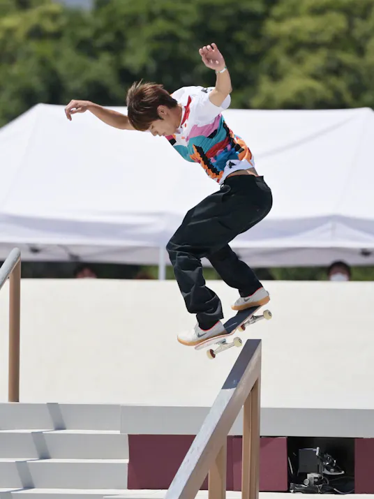 スケボー 逆転の金 堀米選手 攻めた 地元で歓喜 日本経済新聞 スケボー 逆転の金 堀米選手 攻めた 地元で歓喜 日本経済新聞