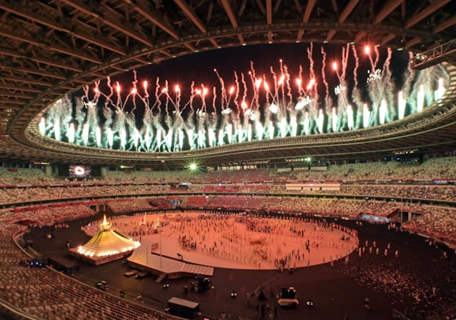 開会式視聴率は56 4 64年東京五輪に迫る 日本経済新聞 開会式視聴率は56 4 64年東京五輪に迫る 日本経済新聞