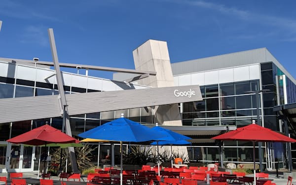 米グーグルは出社再開に向けてオフィスのレイアウトの見直しなどを進めてきた（米カリフォルニア州マウンテンビュー市の本社）