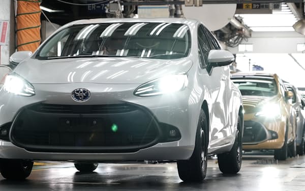 トヨタ、半導体不足で6月に2工場停止へ 約2万台を減産: 日本経済新聞