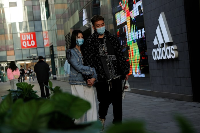 独アディダス 4 6月の中国売り上げ16 減 不買運動で 日本経済新聞 独アディダス 4 6月の中国売り上げ16 減 不買運動で 日本経済新聞