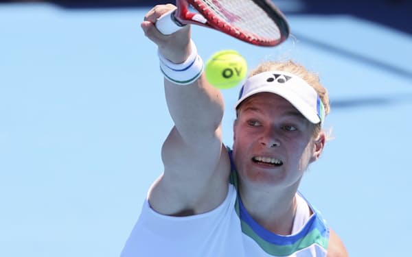 伊達公子さんらのテニス大会 可能性大のジュニアたち 日本経済新聞 伊達公子さんらのテニス大会 可能性大のジュニアたち 日本経済新聞