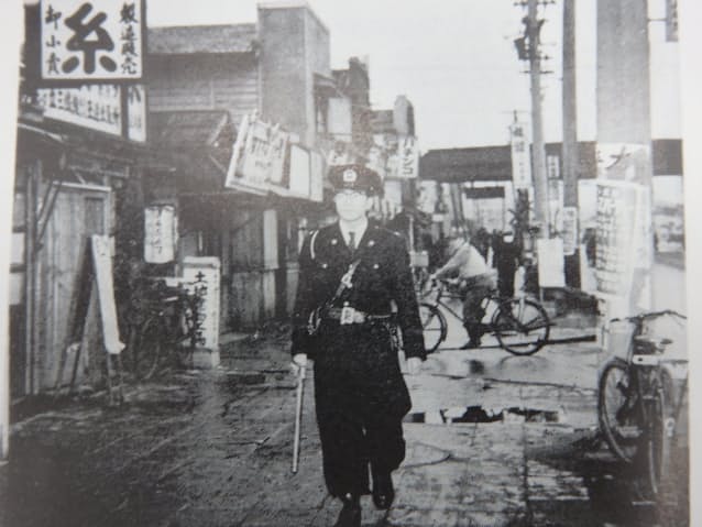戦後の大阪に 警視庁 実在 Ghqの影 東京に対抗心も 日本経済新聞 戦後の大阪に 警視庁 実在 Ghqの影 東京に対抗心も 日本経済新聞