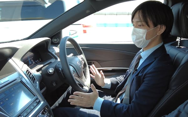 日本車も自動運転技術の開発を強化するが……（写真はホンダの「レジェンド」）