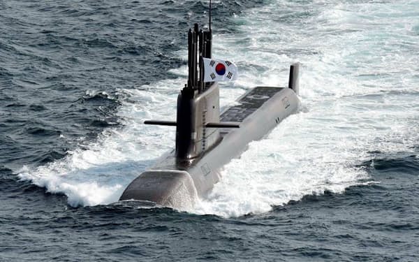 SLBMの発射実験に使われた韓国の3000トン級潜水艦「島山安昌浩」(韓国海軍提供）＝聯合・共同