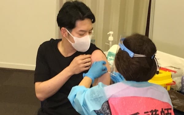 鈴木知事も含め、現役世代の接種が北海道内でも進んでいる