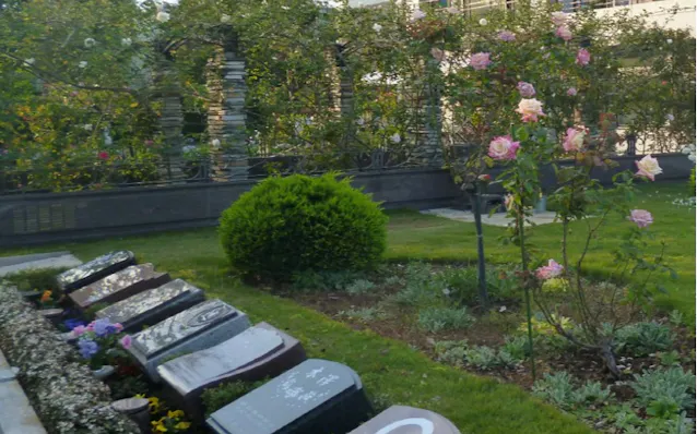 樹木葬 納骨堂 じわり浸透 お墓の種類と費用 日本経済新聞 樹木葬 納骨堂 じわり浸透 お墓の種類と費用 日本経済新聞