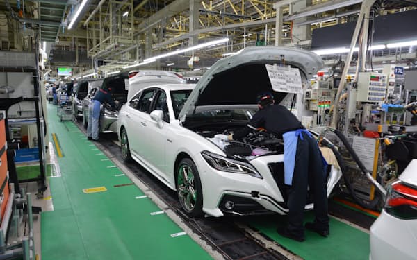 トヨタは車に組み込む半導体の在庫を積み増す（写真は、愛知県豊田市内の元町工場）