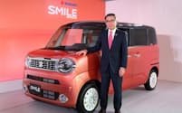 スズキは新型軽乗用車「ワゴンRスマイル」を2021年9月10日に発売した。同8月27日に行われた発表会では鈴木俊宏社長が登壇

