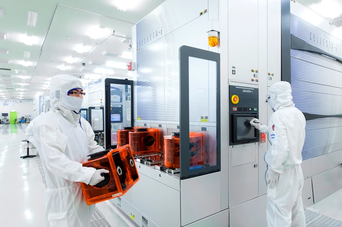 半導体前工程装置 投資額1000億 迫る 22年予測 日本経済新聞