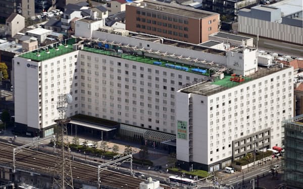 近鉄グループホールディングスは今年3月、「都ホテル京都八条」（京都市）など8ホテルを米投資ファンドのブラックストーン・グループに売却すると決めた