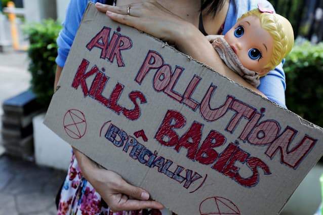 インドネシア首都の大気汚染放置 大統領に有罪判決 日本経済新聞