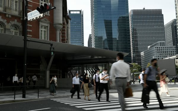 東京の都心部ではオフィスの空室率の上昇も（13日午前、東京・丸の内）
