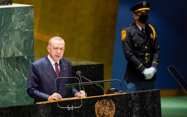 ２１日、国連総会で演説するトルコのエルドアン大統領＝ロイター