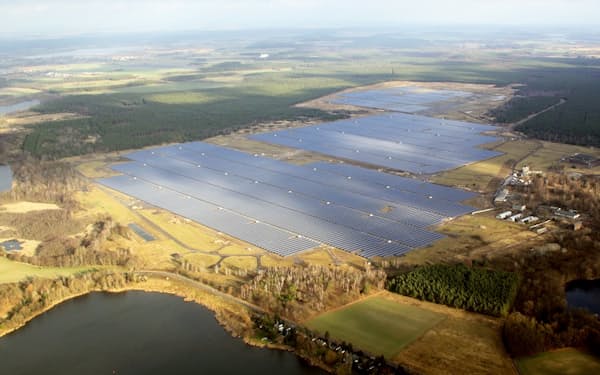 ハンファは12年の独Ｑセルズ買収を機に欧州で太陽光発電事業を拡大した（ドイツの太陽光発電所）