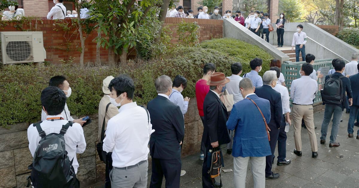 リコール署名偽造 事務局長側が認否留保 地裁初公判 日本経済新聞