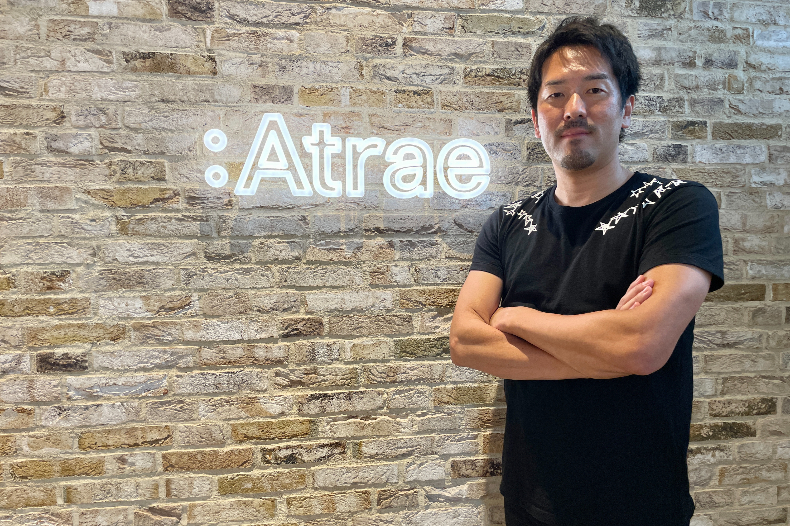 新居佳英・アトラエCEO