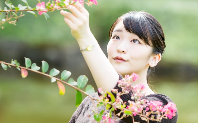 眞子さま結婚へ 婚姻手続きや新生活は 日本経済新聞 眞子さま結婚へ 婚姻手続きや新生活は 日本経済新聞