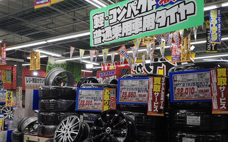 コロナ禍中にあって交換用タイヤの販売は堅調 コロナ禍中にあって交換用タイヤの販売は堅調