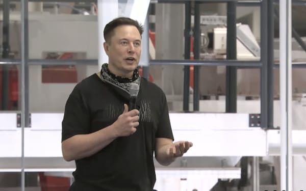 テキサスへの本社移転を表明したテスラのマスクCEO(7日、同社の中継映像から)