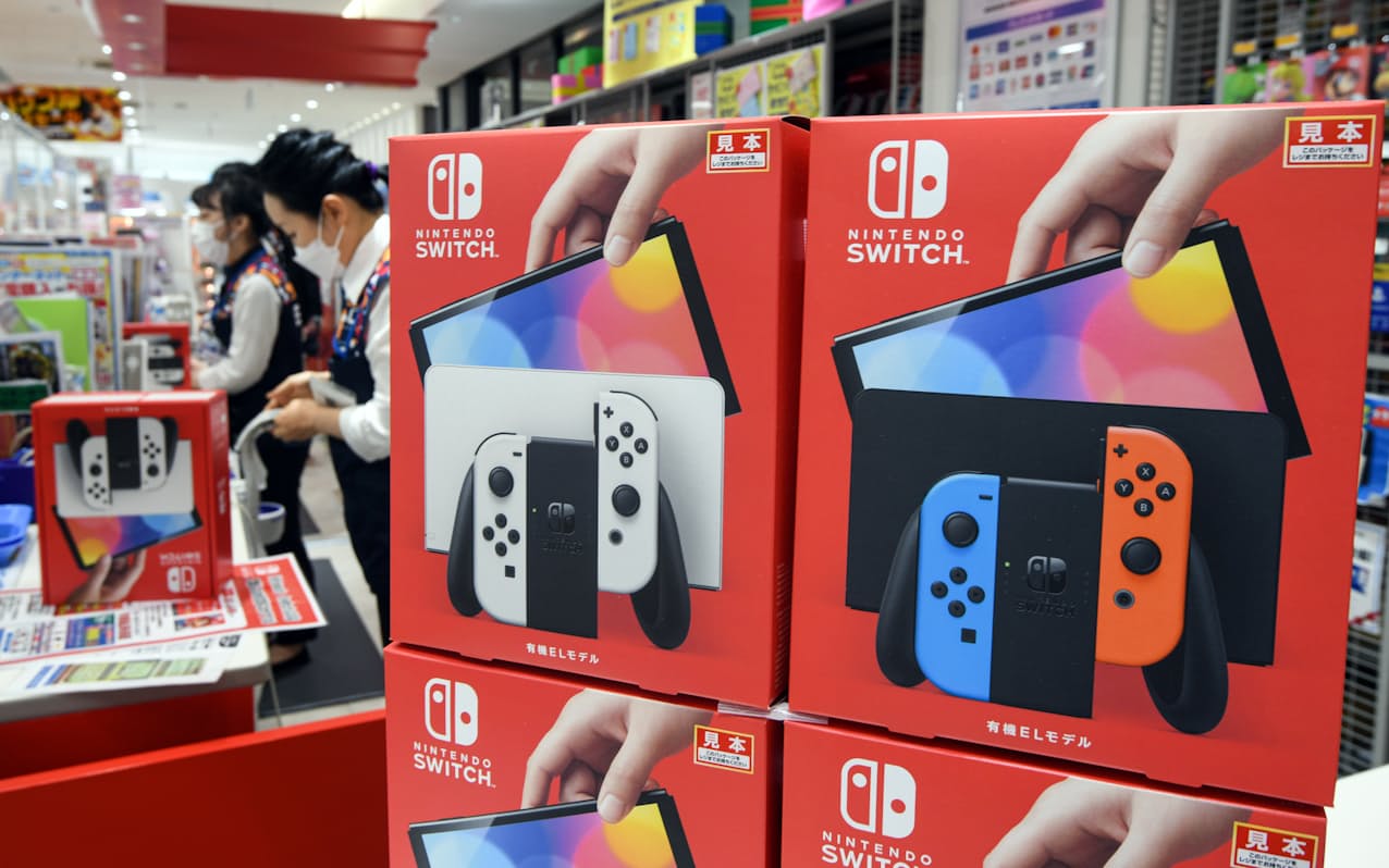 任天堂の新型switch 国内販売は3日間で13 8万台 日本経済新聞 任天堂の新型switch 国内販売は3日間で13 8万台 日本経済新聞