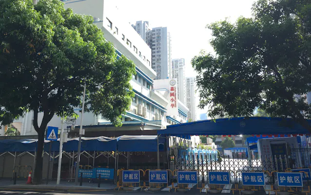 中国マンション 教育改革で 名門校バブル 崩壊も 日本経済新聞