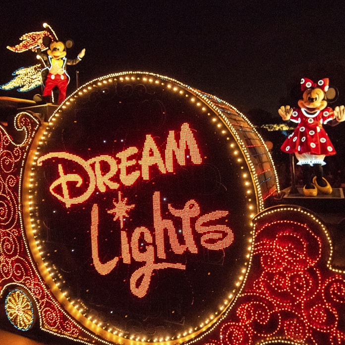 東京ディズニー 営業時間7カ月ぶり延長 11月1日から 日本経済新聞 東京ディズニー 営業時間7カ月ぶり延長 11月1日から 日本経済新聞