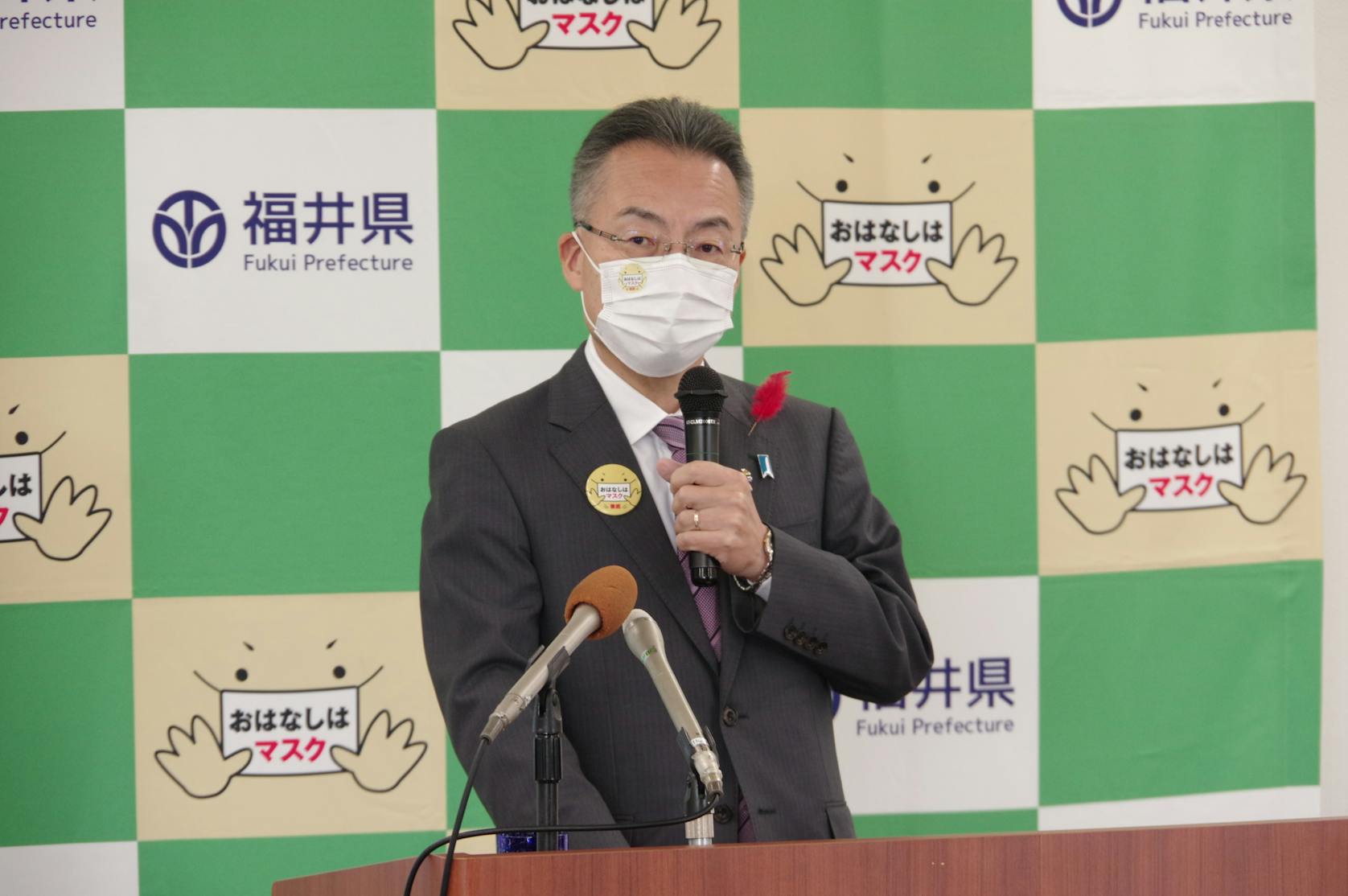 福井知事 北陸新幹線の建設促進会長 前向きに検討 日本経済新聞 福井知事 北陸新幹線の建設促進会長 前向きに検討 日本経済新聞