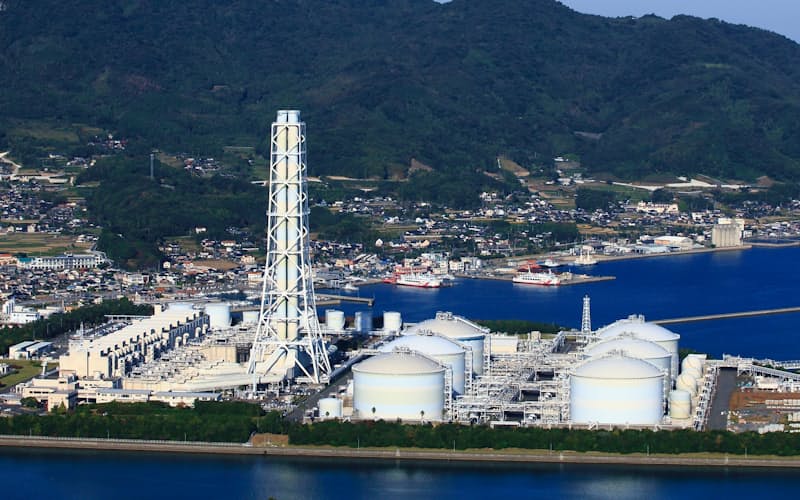 中国電力の柳井発電所(山口県柳井市) 中国電力の柳井発電所(山口県柳井市)