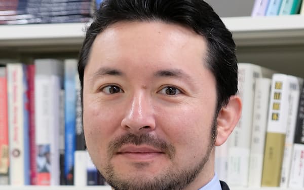 ケネス・盛・マッケルウェイン東大教授