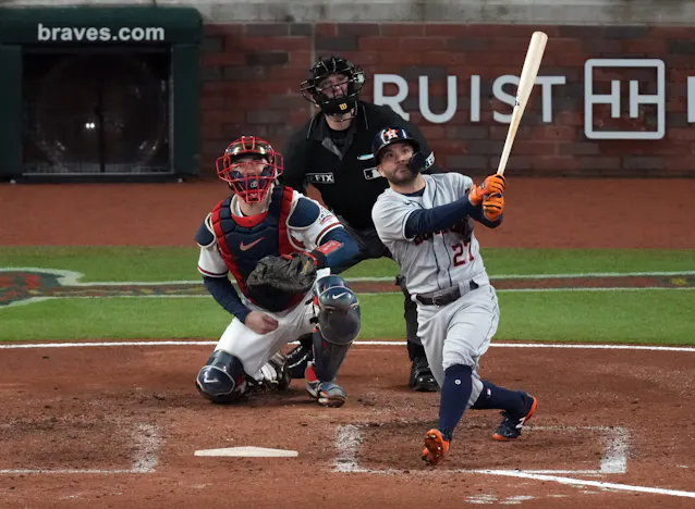 ジーターも抜いた 168cmの 巨人 アルテューベ 日本経済新聞 ジーターも抜いた 168cmの 巨人 アルテューベ 日本経済新聞