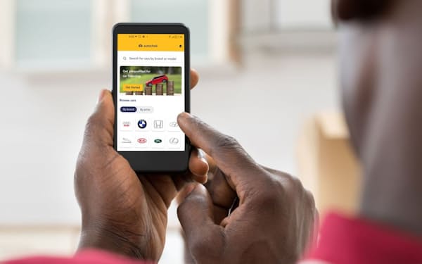 自動車の売買市場「オートチェック」を運営する