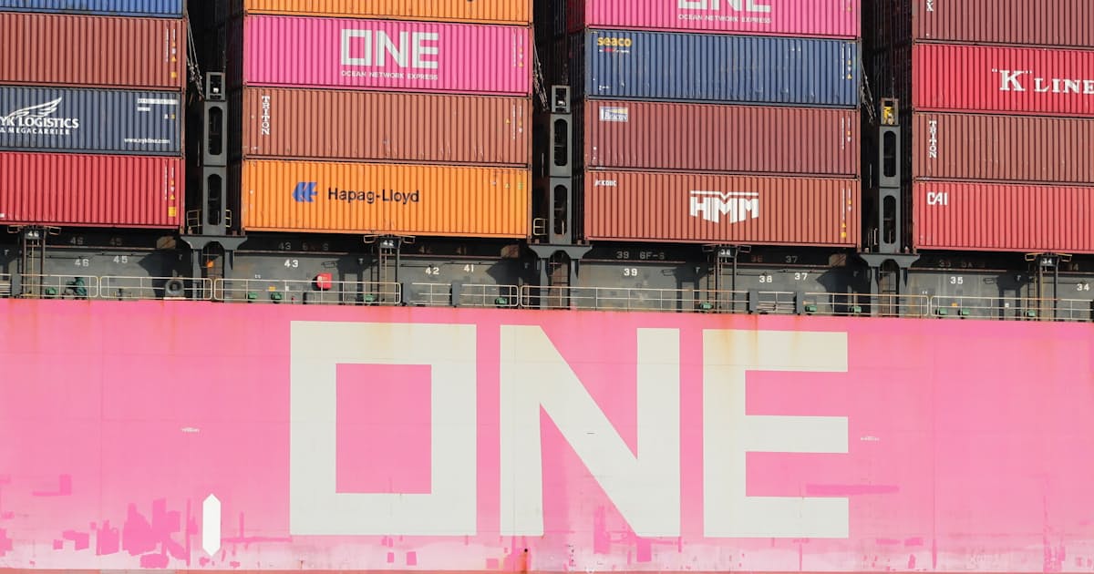 海運3社の純利益 コンテナ船の追い風やまず 22年3月期 日本経済新聞 海運3社の純利益 コンテナ船の追い風やまず 22年3月期 日本経済新聞