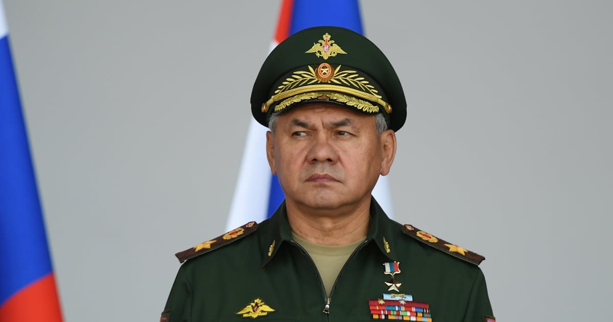 米軍艦黒海入りをけん制 ロシア国防相 演習実施 日本経済新聞