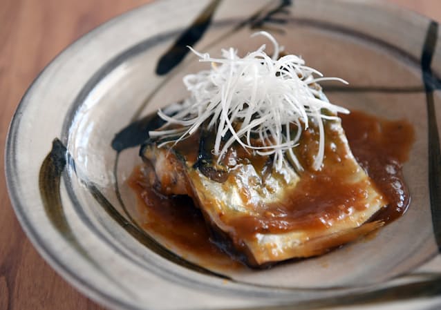 生臭い魚 ひと手間でおいしく サバの味噌煮は酢使う Nikkei Style 生臭い魚 ひと手間でおいしく サバの味噌煮は酢使う Nikkei Style