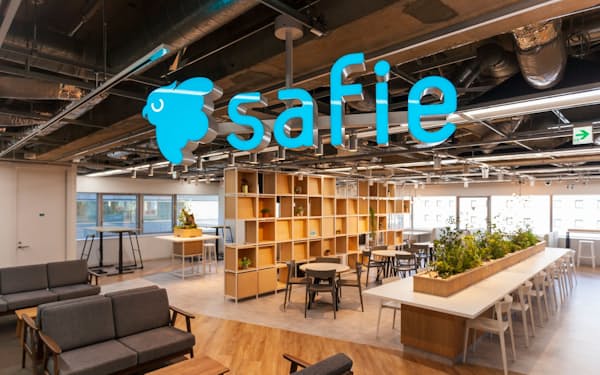 2021年9月に上場し初値時価総額1646億円をつけたセーフィーは、設立時から東京・五反田に本拠を置く