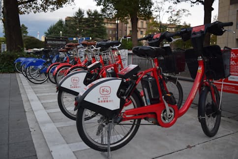 名古屋で自転車シェア激戦 SB系進出、サービスに磨き: 日本経済新聞
