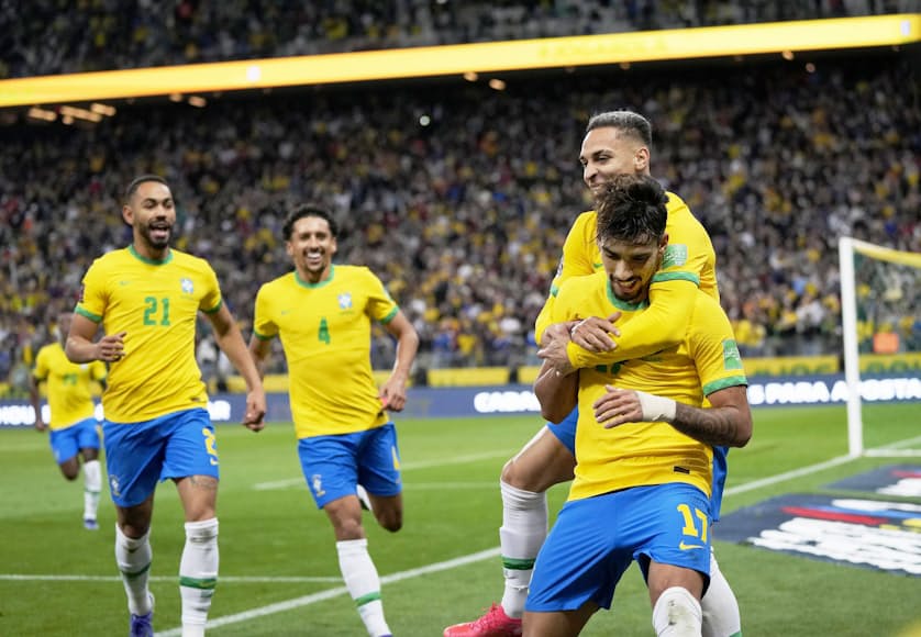 ブラジル サッカーw杯出場決定 南米予選一番乗り 日本経済新聞 ブラジル サッカーw杯出場決定 南米予選一番乗り 日本経済新聞