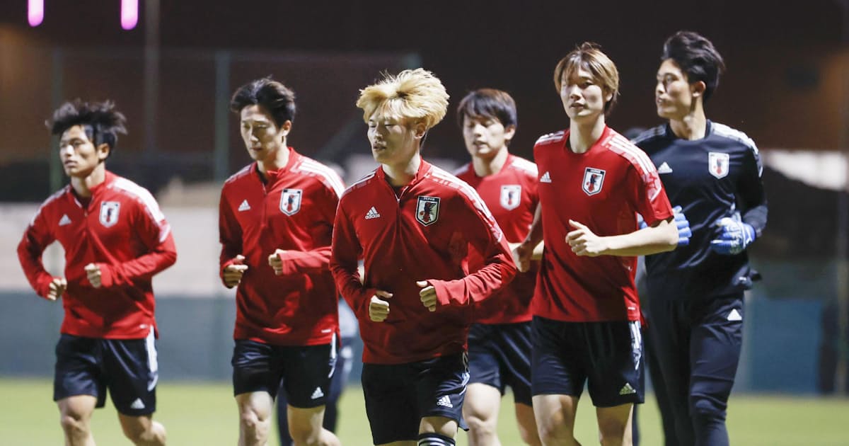 サッカー日本が敵地入り W杯予選 オマーン戦16日 日本経済新聞 サッカー日本が敵地入り W杯予選 オマーン戦16日 日本経済新聞