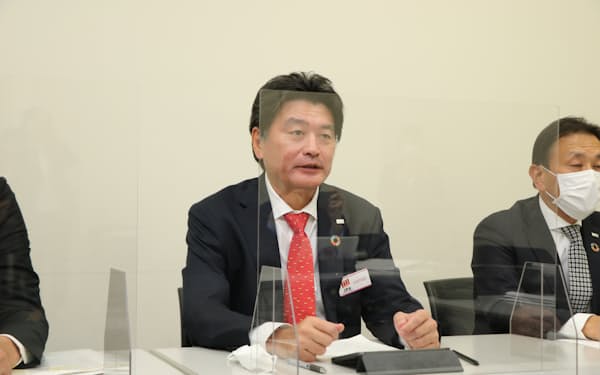 松本清雄社長は早期の統合シナジー創出を目指すと述べた