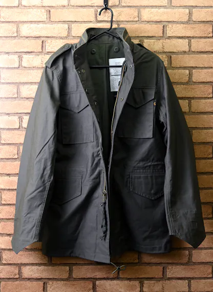 貫いたアンダーステートメント 高倉健が着た で人気 バラクータg9と控えめの美学 Nikkei Style 貫いたアンダーステートメント 高倉健が着た で人気 バラクータg9と控えめの美学 Nikkei Style