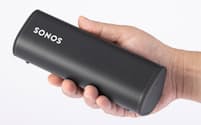 Wi-FiとBluetoothに対応したコンパクトなワイヤレススピーカー、米Sonosの「Sonos Roam」