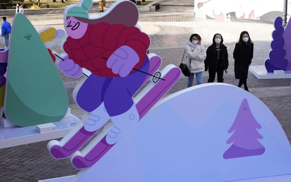 中国は22年２月に冬季五輪開幕を控える（24日、北京）＝AP