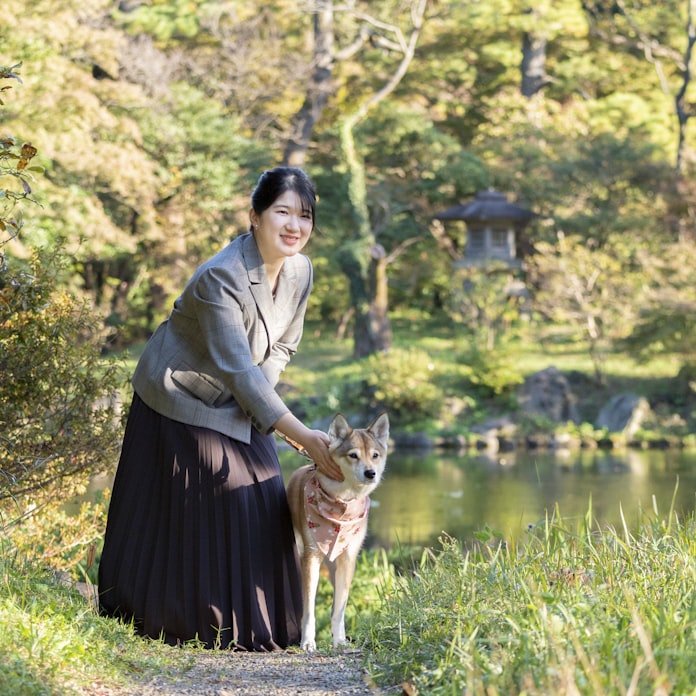 愛子さま成年に 天皇ご一家 支え合い年 日本経済新聞 愛子さま成年に 天皇ご一家 支え合い年 日本経済新聞