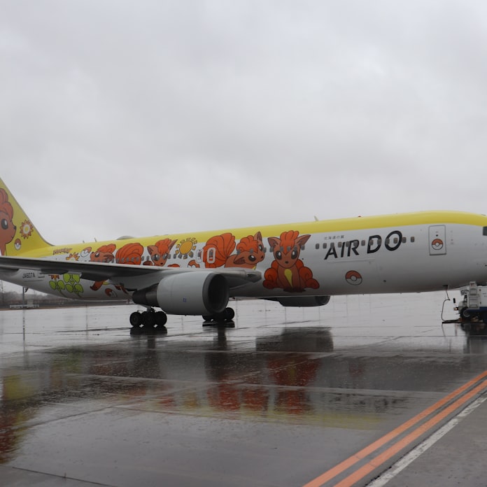 新型コロナ Airdo ロコンジェット 就航 ポケモンで観光振興 日本経済新聞 新型コロナ Airdo ロコンジェット 就航 ポケモンで観光振興 日本経済新聞