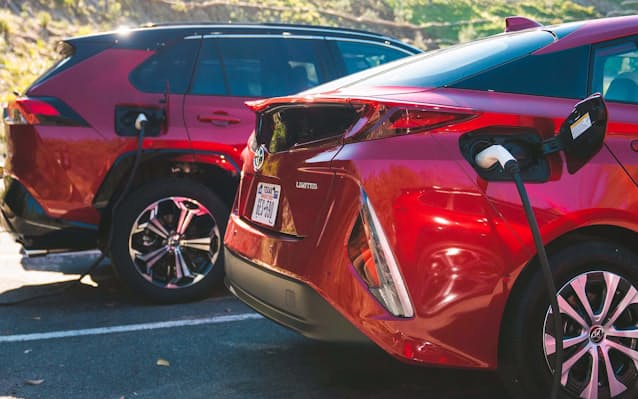 トヨタの米電池工場、南部ノースカロライナ州に決定: 日本経済新聞