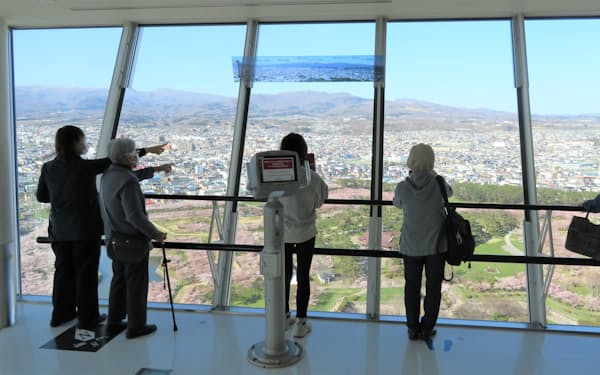 ４～９月に函館市を訪れた観光客数は９％伸びた（五稜郭タワー、４月）