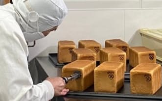 京漬物の西利が販売する食パンは独自培養の乳酸菌を用いて開発した