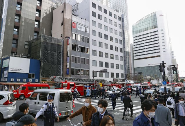 首相 大阪ビル火災でおくやみの言葉 日本経済新聞 首相 大阪ビル火災でおくやみの言葉 日本経済新聞