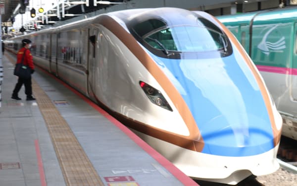 新幹線は定期列車を減らし、需要に応じて運行する臨時列車を増やす